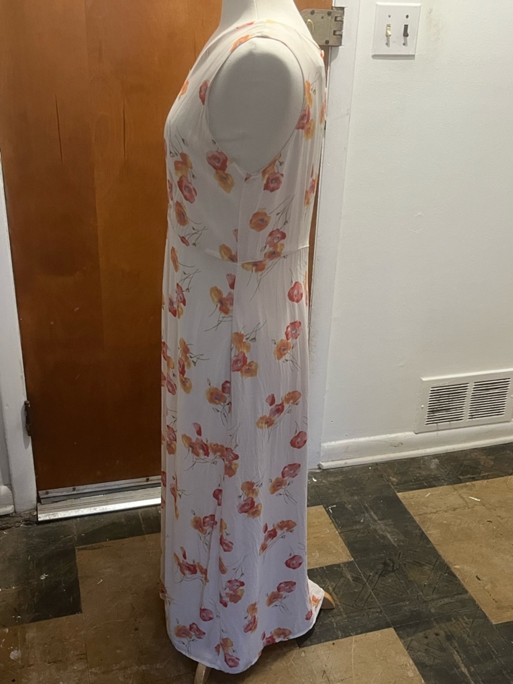 Eddie Bauer Women's Sleeveless Maxi Sundress Floral Print Size 14. EUC Summer - Picture 4 of 8